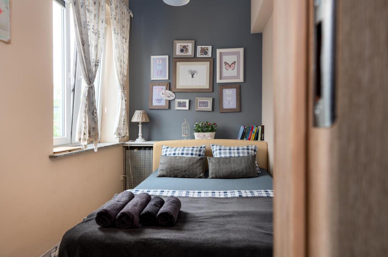 Cozy Central Apartment: Old Town/Main Station, Gdansk
